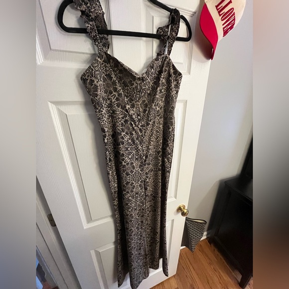 Olivaceous Jumpsuit - Picture 1 of 6